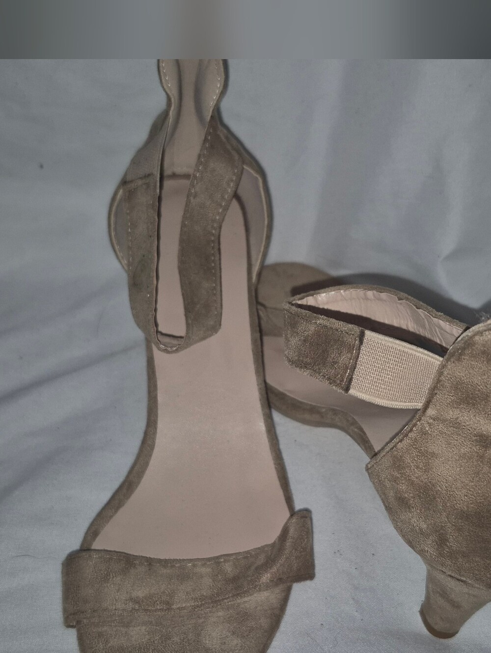 Womens Beige Heels Size 41